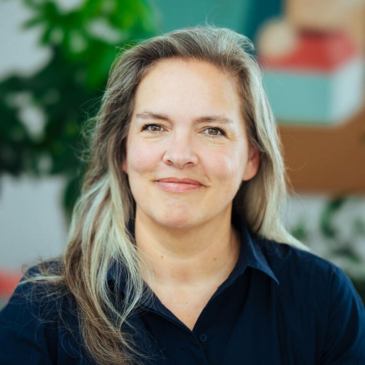 Valerie Schneglberger, dwarfs and Giants